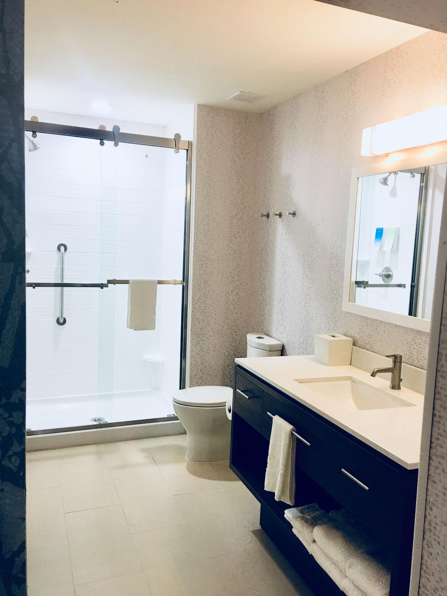 Home2 Suites By Hilton Lake Charles Bagian luar foto