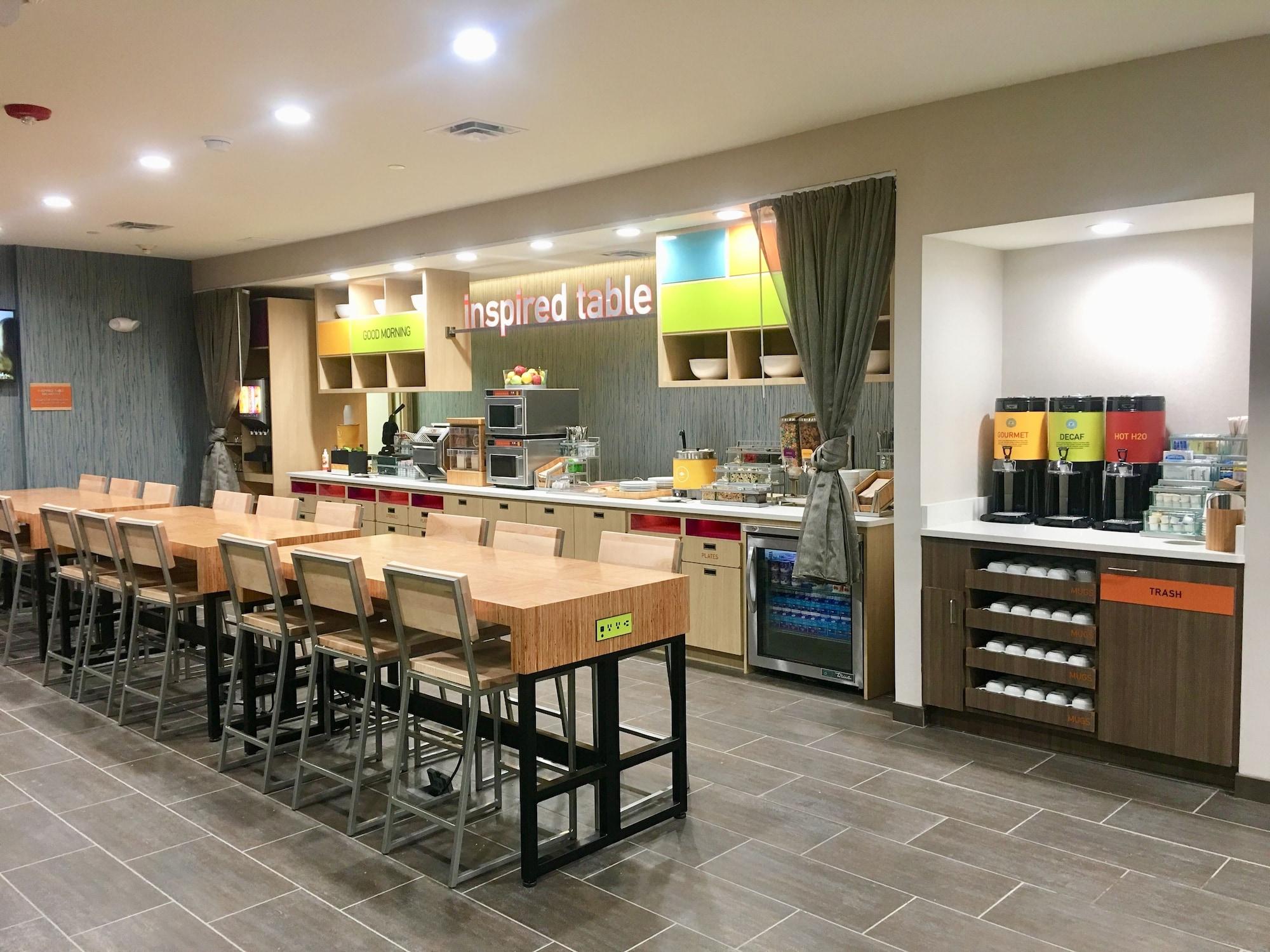 Home2 Suites By Hilton Lake Charles Bagian luar foto