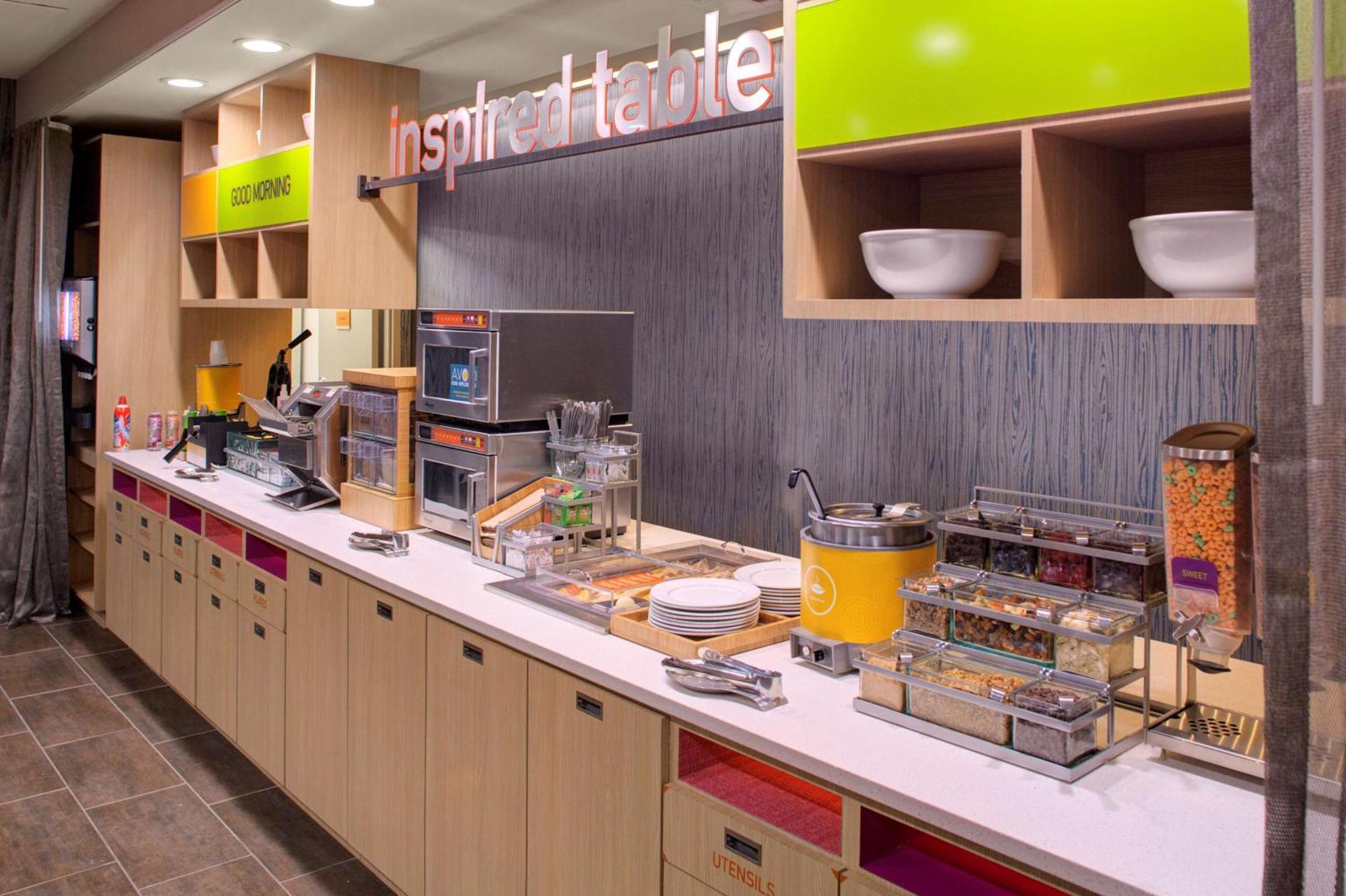 Home2 Suites By Hilton Lake Charles Bagian luar foto