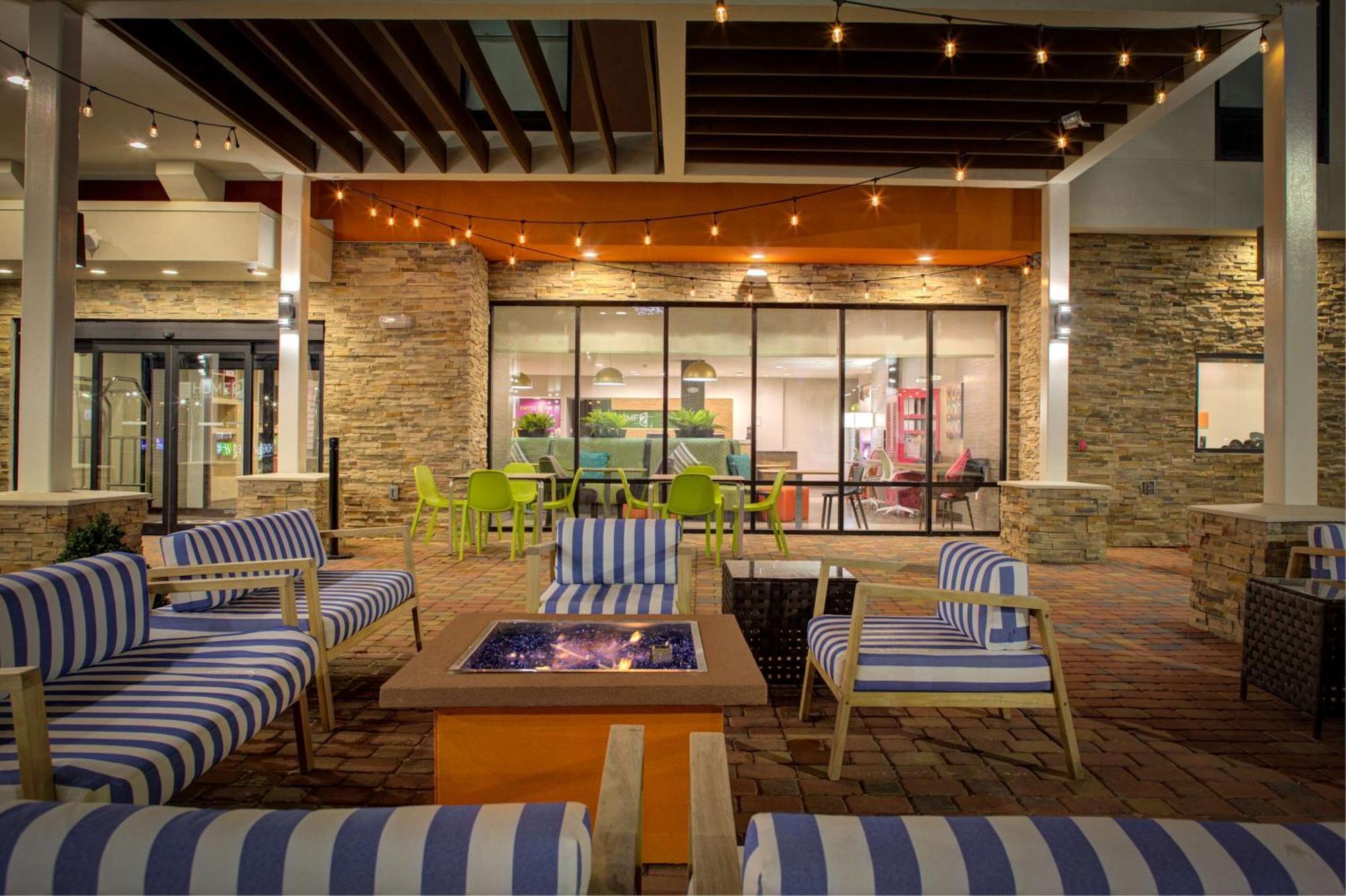 Home2 Suites By Hilton Lake Charles Bagian luar foto