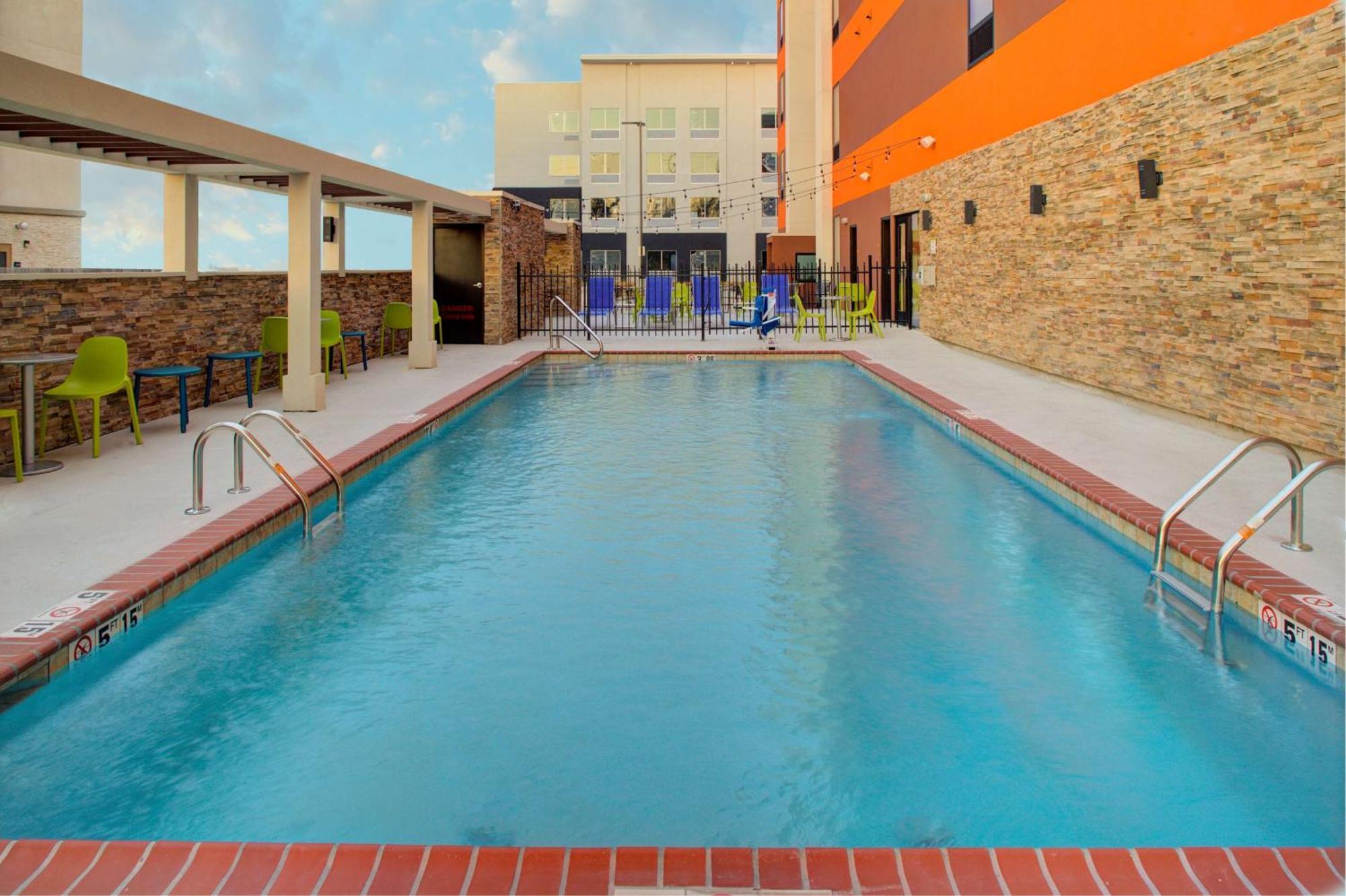 Home2 Suites By Hilton Lake Charles Bagian luar foto